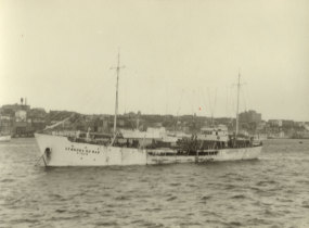 Navio à linha Senhora do Mar