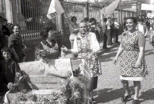 Celebração do 1º de Maio em 1975: Manifestantes