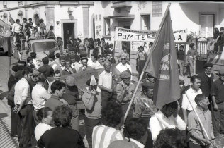 Celebração do 1º de Maio em 1975: Manifestantes