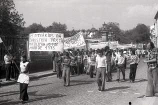 Celebração do 1º de Maio em 1975: Manifestantes