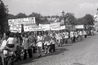 Celebração do 1º de Maio em 1975: Manifestantes