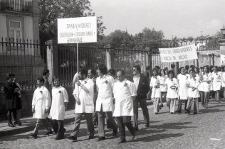 Celebração do 1º de Maio em 1975: Manifestantes