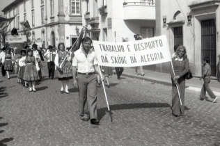 Celebração do 1º de Maio em 1975: Manifestantes