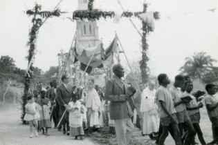 Procissão em Angola