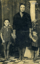 Rosa Ferreira e filhos