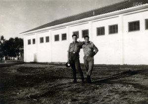 Simplício Pires e amigo