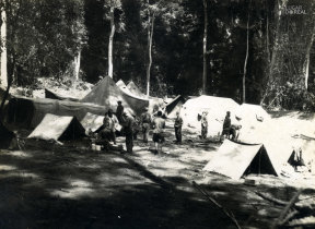 Acampamento militar em Micula