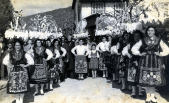 Cortejo para a igreja de Argela